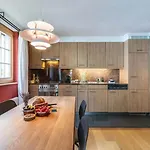 Spacious 1br - Ski-in, Ski-out - By Apartment