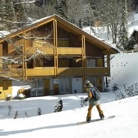 Spacious 1br - Ski-in, Ski-out - By *