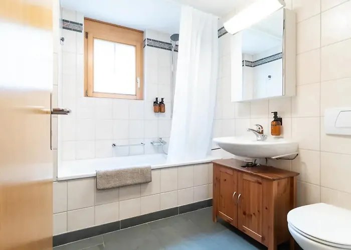 Spacious 1br - Ski-in, Ski-out - By