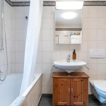 Spacious 1br - Ski-in, Ski-out - By ヴェンゲン