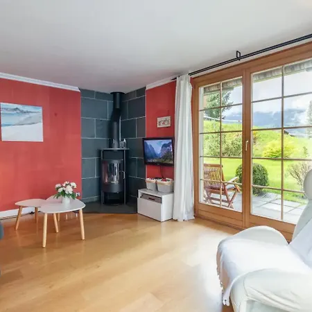 Spacious 1br - Ski-in, Ski-out - By *