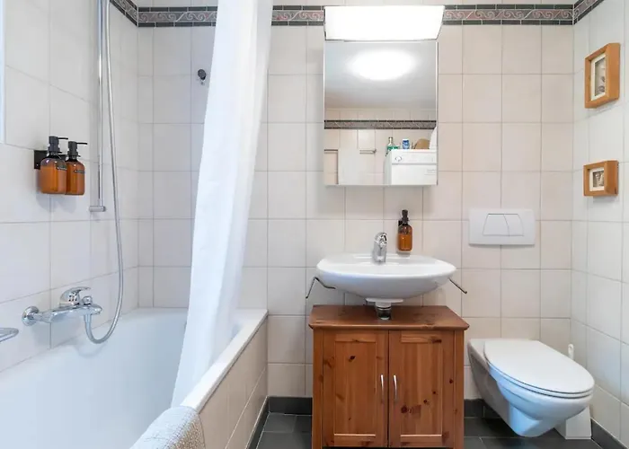 Spacious 1br - Ski-in, Ski-out - By Wengen